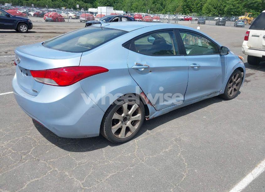 Photo 4 of 2013 Hyundai Elantra LIMITED (VIN KMHDH4AE3DU509859)