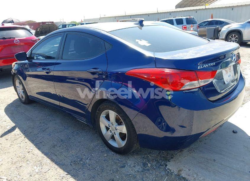 Photo 3 of 2013 Hyundai Elantra GLS (VIN KMHDH4AE3DU529044)