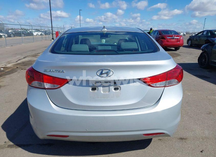Photo 16 of 2013 Hyundai Elantra GLS (VIN KMHDH4AE3DU559158)