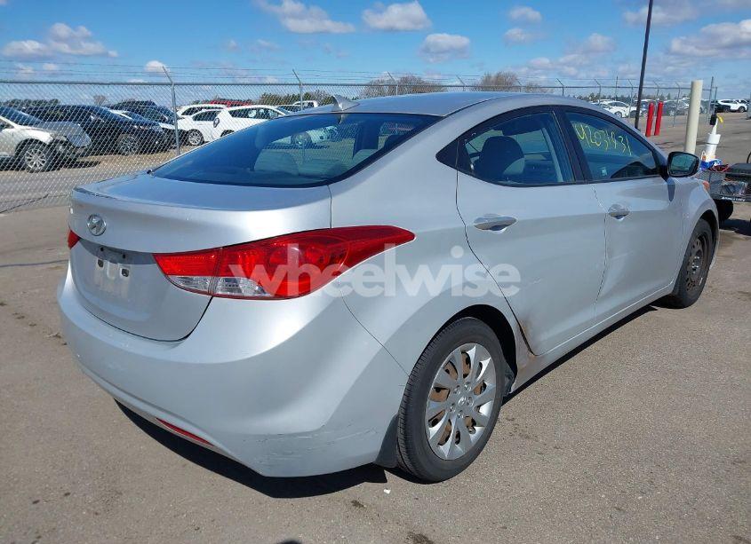 Photo 4 of 2013 Hyundai Elantra GLS (VIN KMHDH4AE3DU559158)