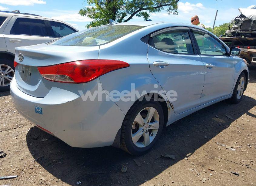 Photo 6 of 2013 Hyundai Elantra GLS (VIN KMHDH4AE3DU624042)