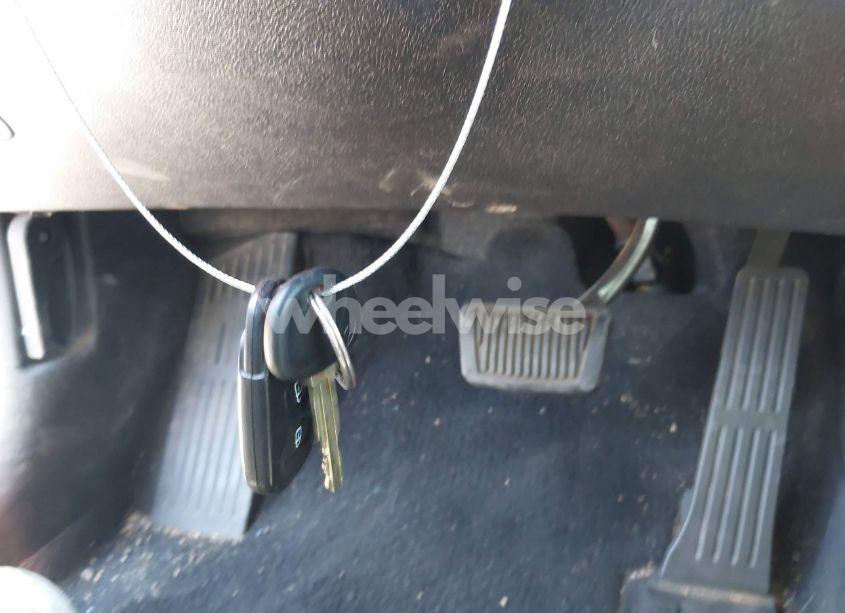 Photo 11 of 2013 Hyundai Elantra LIMITED (VIN KMHDH4AE3DU672219)