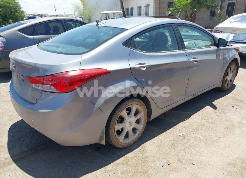 Photo 4 of 2013 Hyundai Elantra LIMITED (VIN KMHDH4AE3DU672219)