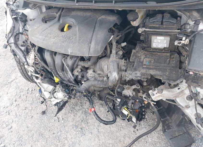 Photo 10 of 2013 Hyundai Elantra GLS (VIN KMHDH4AE3DU784700)