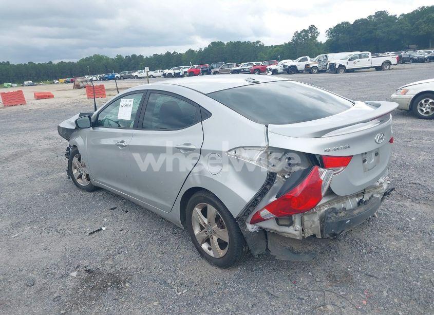 Photo 3 of 2013 Hyundai Elantra GLS (VIN KMHDH4AE3DU784700)