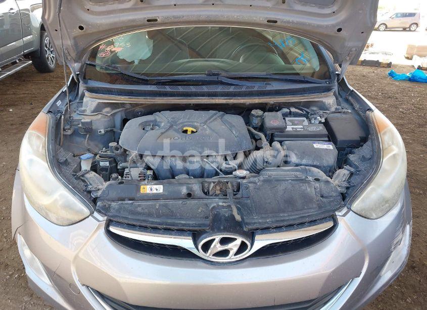 Photo 10 of 2013 Hyundai Elantra GLS (VIN KMHDH4AE3DU939276)