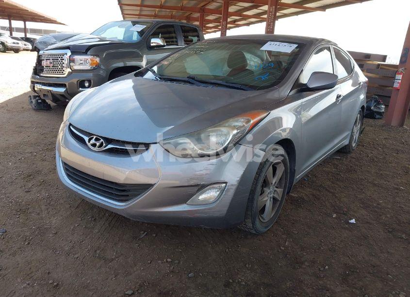 Photo 2 of 2013 Hyundai Elantra GLS (VIN KMHDH4AE3DU939276)