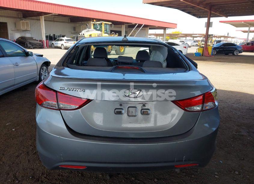 Photo 6 of 2013 Hyundai Elantra GLS (VIN KMHDH4AE3DU939276)