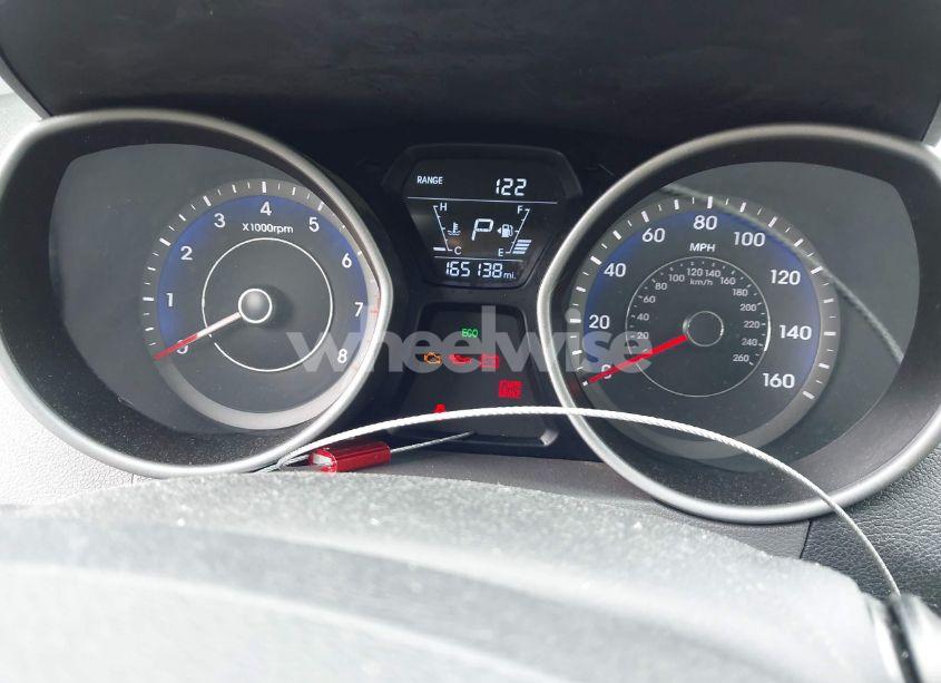 Photo 7 of 2015 Hyundai Elantra SE (VIN KMHDH4AE3FU223481)