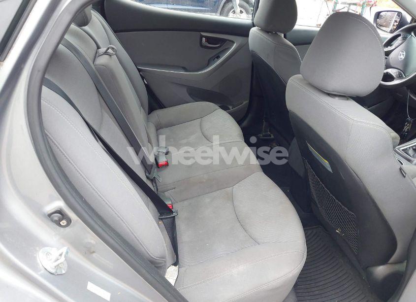 Photo 8 of 2015 Hyundai Elantra SE (VIN KMHDH4AE3FU223481)