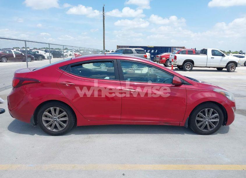 Photo 13 of 2016 Hyundai Elantra SE (VIN KMHDH4AE3GU490010)