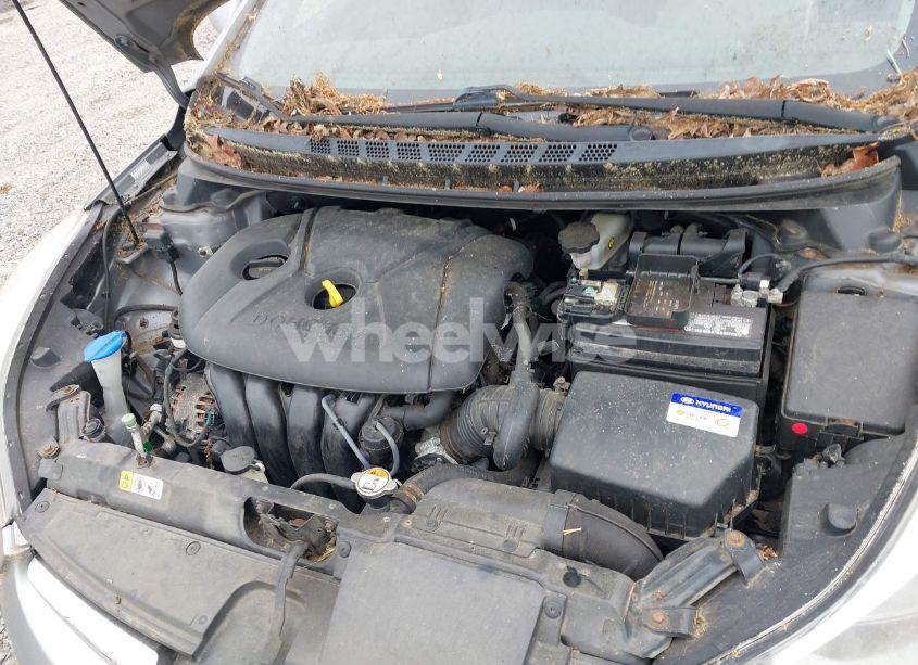 Photo 10 of 2016 Hyundai Elantra SE (VIN KMHDH4AE3GU523605)