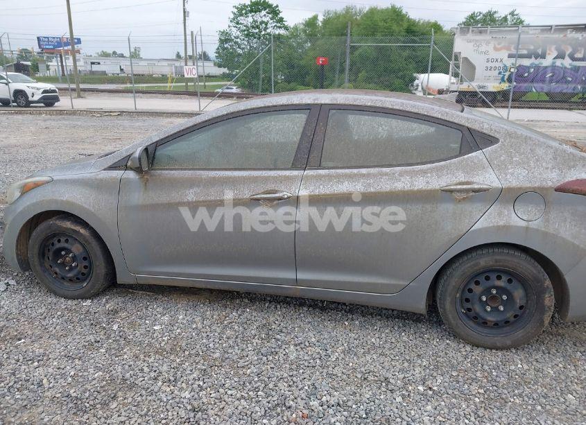 Photo 14 of 2016 Hyundai Elantra SE (VIN KMHDH4AE3GU523605)