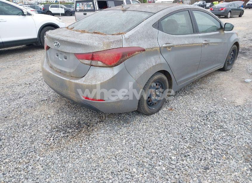 Photo 4 of 2016 Hyundai Elantra SE (VIN KMHDH4AE3GU523605)