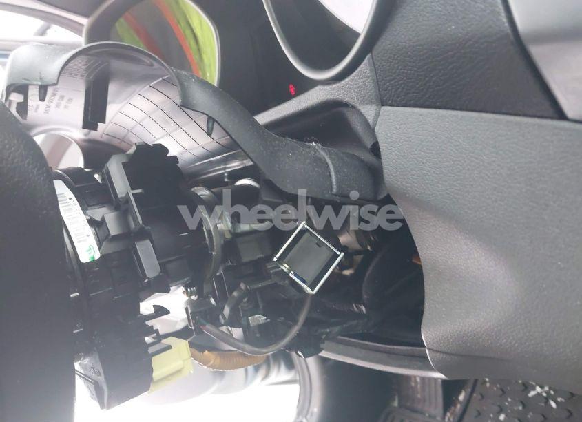 Photo 6 of 2016 Hyundai Elantra SE (VIN KMHDH4AE3GU525614)