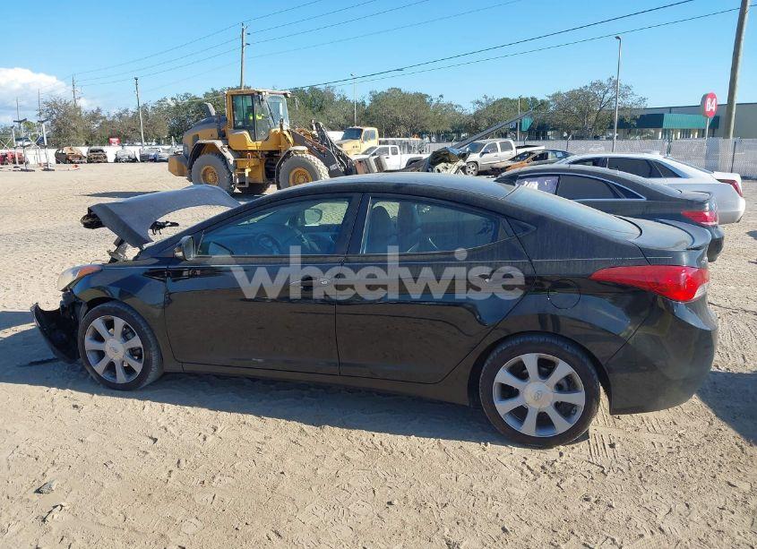 Photo 13 of 2011 Hyundai Elantra LIMITED (ULSAN PLANT) (VIN KMHDH4AE4BU089347)