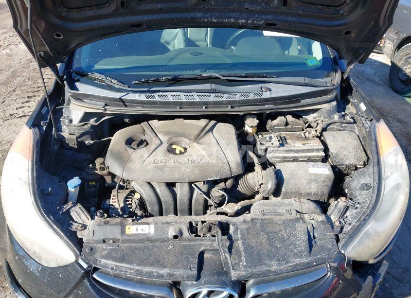 Photo 10 of 2013 Hyundai Elantra LIMITED (VIN KMHDH4AE4DU574977)