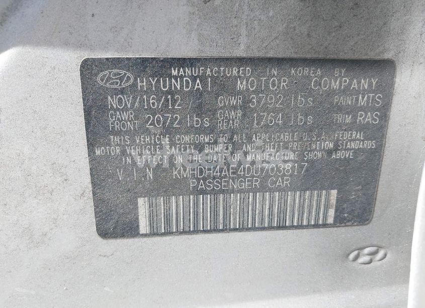 Photo 9 of 2013 Hyundai Elantra LIMITED (VIN KMHDH4AE4DU703817)