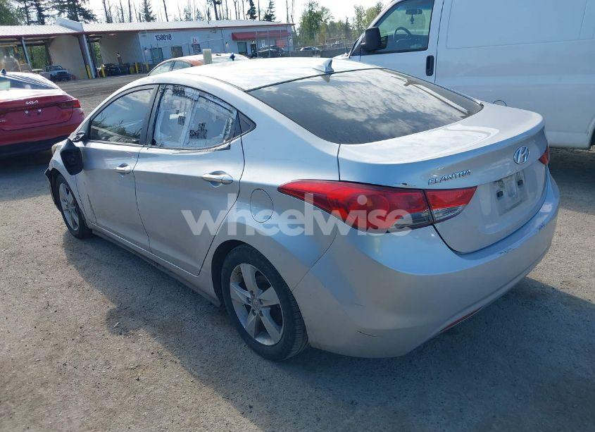 Photo 3 of 2013 Hyundai Elantra GLS (VIN KMHDH4AE4DU738468)