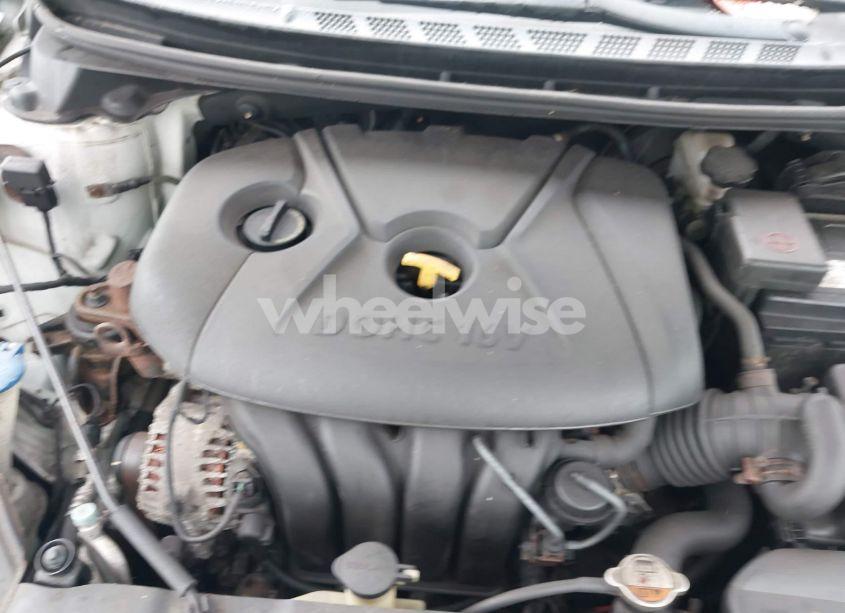 Photo 10 of 2013 Hyundai Elantra GLS (VIN KMHDH4AE4DU757280)