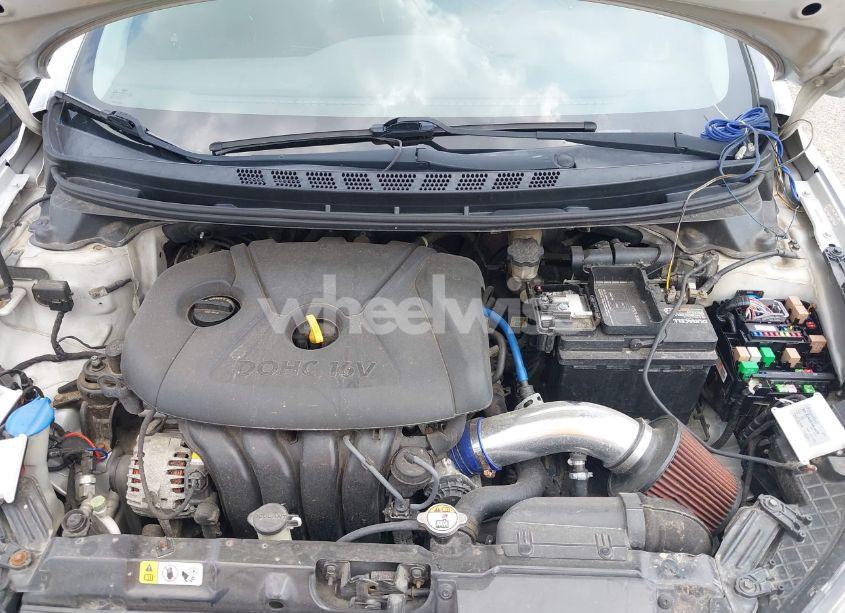 Photo 10 of 2013 Hyundai Elantra GLS (VIN KMHDH4AE4DU999812)