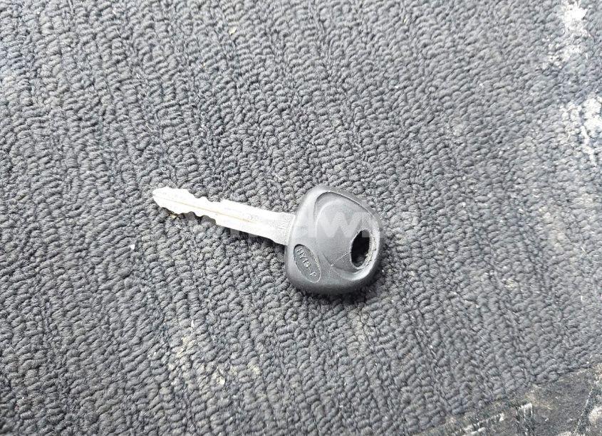 Photo 11 of 2013 Hyundai Elantra GLS (VIN KMHDH4AE4DU999812)