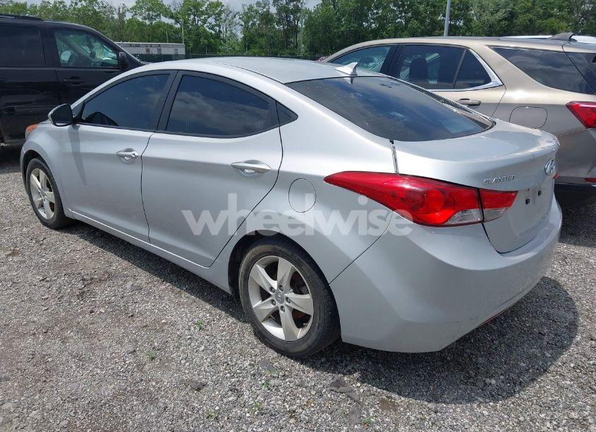 Photo 3 of 2013 Hyundai Elantra GLS (VIN KMHDH4AE4DU999812)