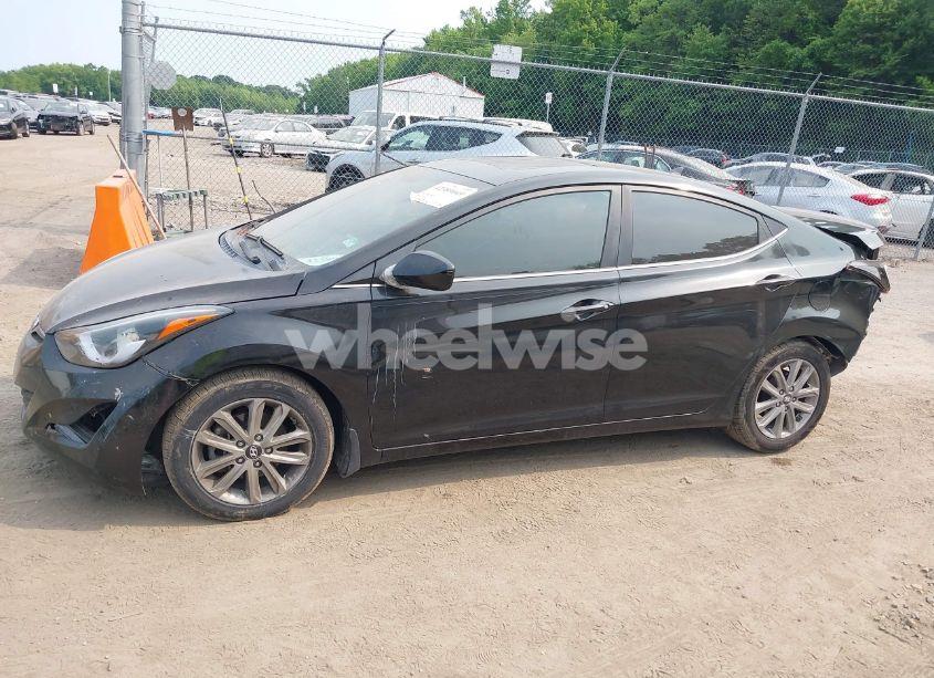 Photo 14 of 2015 Hyundai Elantra SE (VIN KMHDH4AE4FU260555)