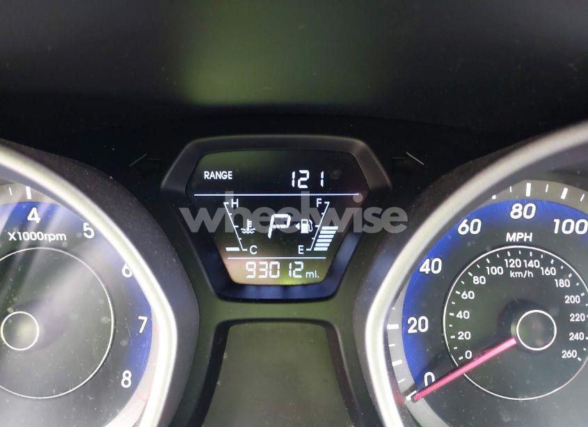 Photo 15 of 2015 Hyundai Elantra SE (VIN KMHDH4AE4FU260555)