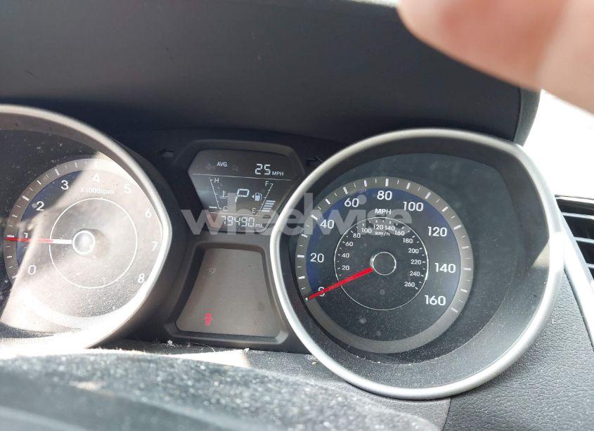 Photo 15 of 2016 Hyundai Elantra SE (VIN KMHDH4AE4GU551929)