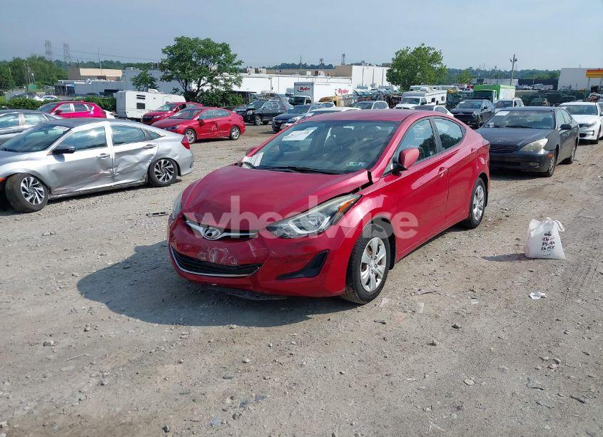 Photo 2 of 2016 Hyundai Elantra SE (VIN KMHDH4AE4GU551929)
