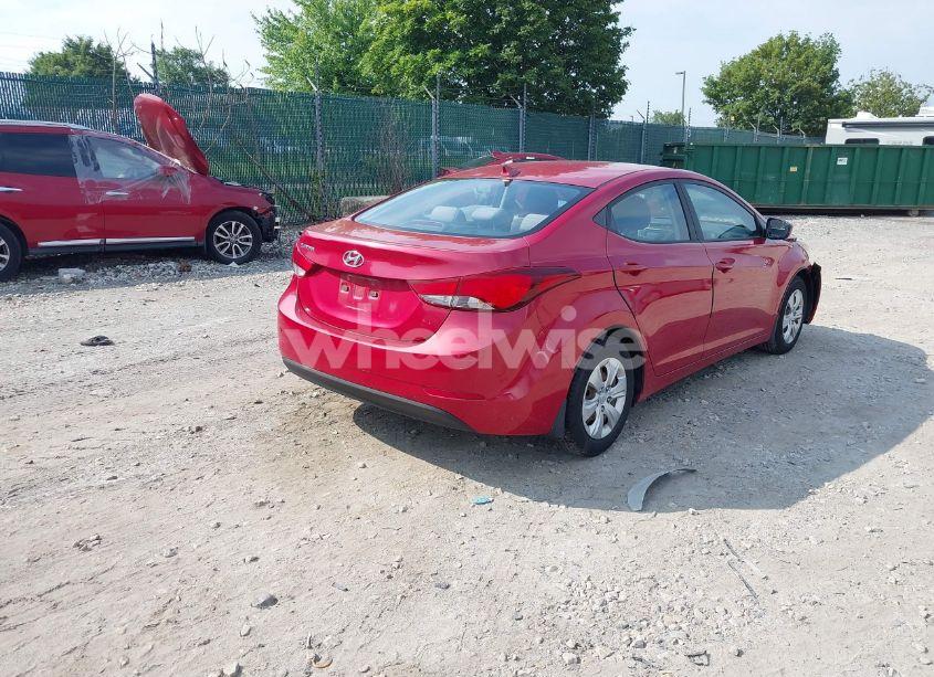 Photo 4 of 2016 Hyundai Elantra SE (VIN KMHDH4AE4GU551929)