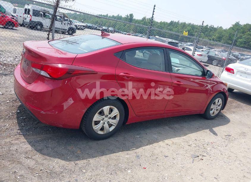 Photo 12 of 2016 Hyundai Elantra SE (VIN KMHDH4AE4GU603267)