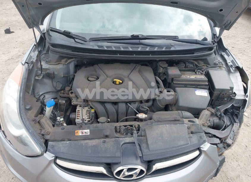 Photo 10 of 2012 Hyundai Elantra LIMITED (ULSAN PLANT) (VIN KMHDH4AE5CU301982)