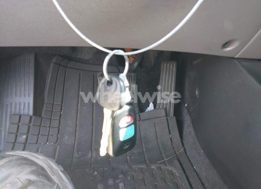 Photo 11 of 2012 Hyundai Elantra LIMITED (ULSAN PLANT) (VIN KMHDH4AE5CU460145)