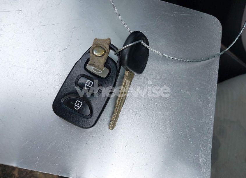 Photo 11 of 2013 Hyundai Elantra GLS (VIN KMHDH4AE5DU717788)