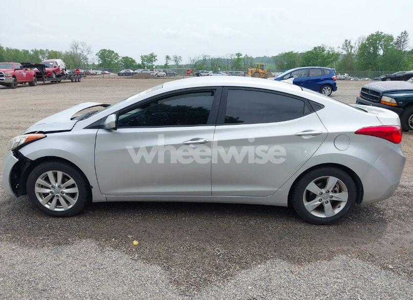 Photo 15 of 2013 Hyundai Elantra GLS (VIN KMHDH4AE5DU717788)