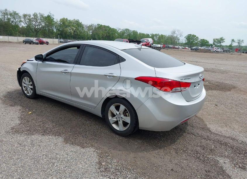 Photo 3 of 2013 Hyundai Elantra GLS (VIN KMHDH4AE5DU717788)