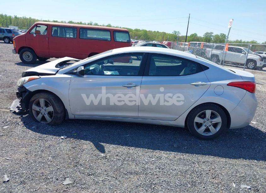 Photo 14 of 2013 Hyundai Elantra GLS (VIN KMHDH4AE5DU755389)