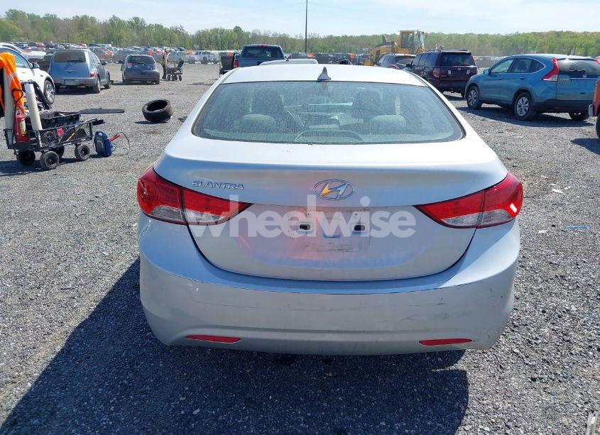 Photo 16 of 2013 Hyundai Elantra GLS (VIN KMHDH4AE5DU755389)