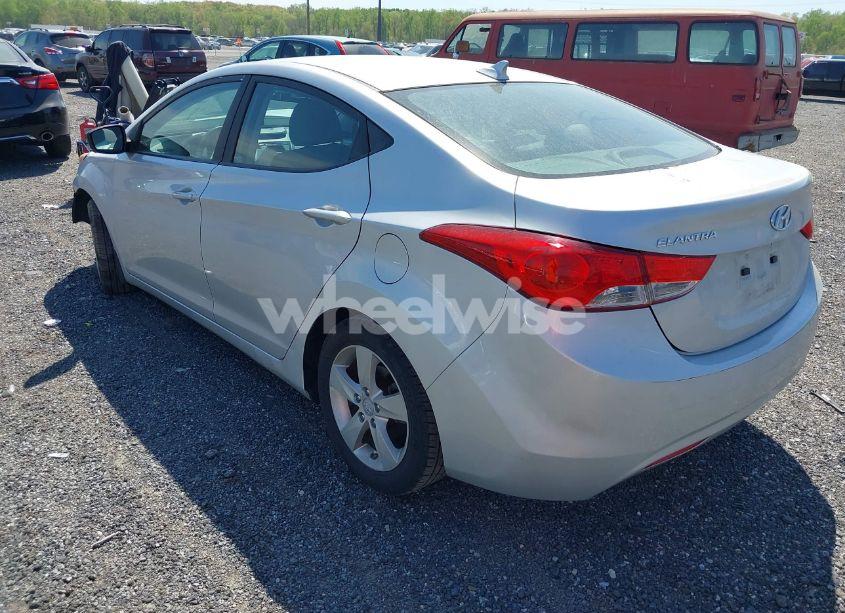 Photo 3 of 2013 Hyundai Elantra GLS (VIN KMHDH4AE5DU755389)
