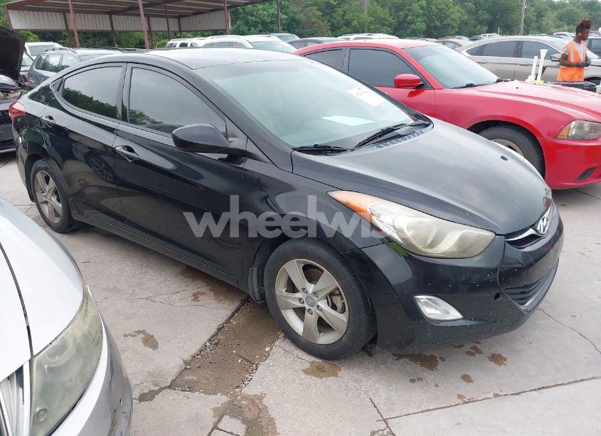 2013 Hyundai Elantra GLS (VIN KMHDH4AE5DU823660) main photo
