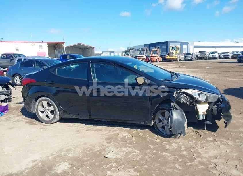 Photo 12 of 2013 Hyundai Elantra GLS (VIN KMHDH4AE5DU901323)