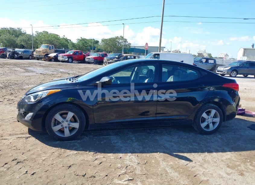 Photo 13 of 2013 Hyundai Elantra GLS (VIN KMHDH4AE5DU901323)