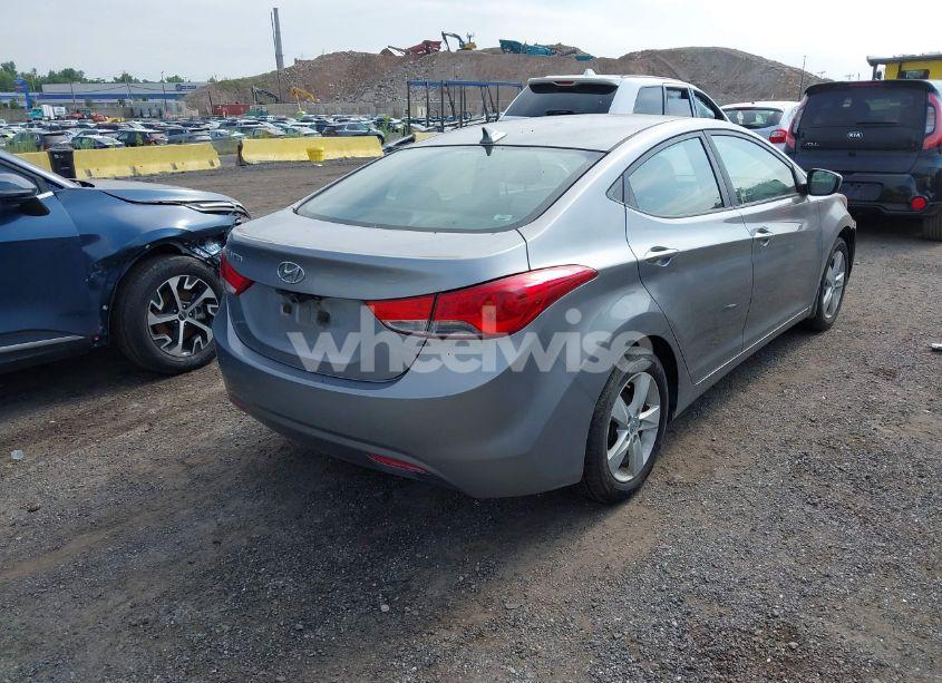 Photo 4 of 2013 Hyundai Elantra GLS (VIN KMHDH4AE5DU932717)