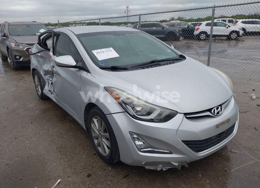 2014 Hyundai Elantra SE (VIN KMHDH4AE5EU040386) main photo