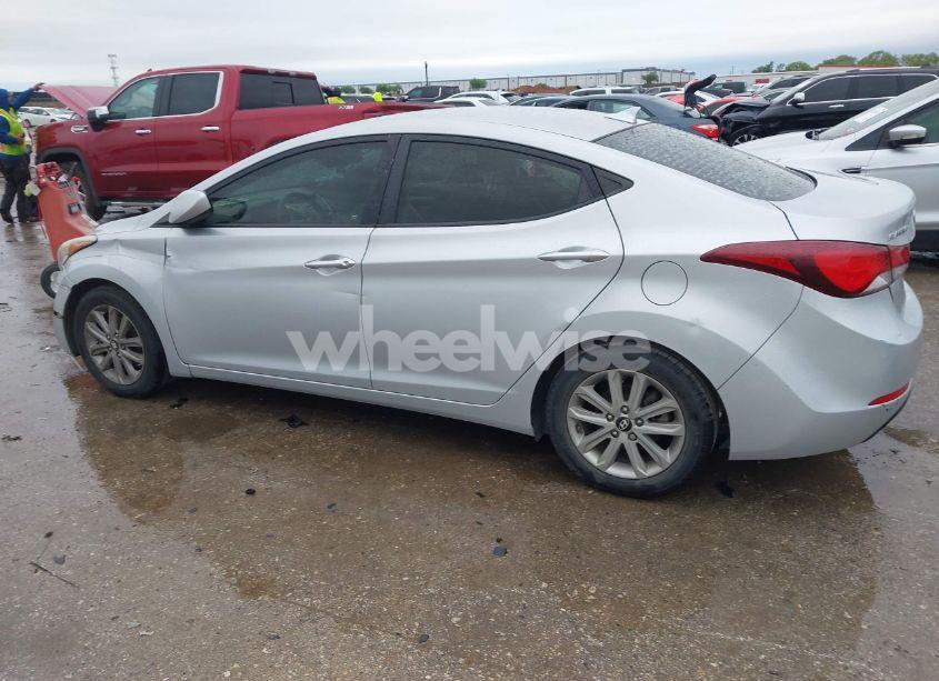 Photo 14 of 2014 Hyundai Elantra SE (VIN KMHDH4AE5EU040386)