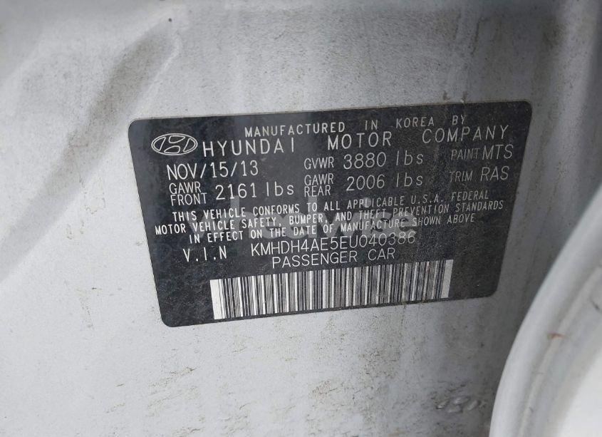 Photo 9 of 2014 Hyundai Elantra SE (VIN KMHDH4AE5EU040386)