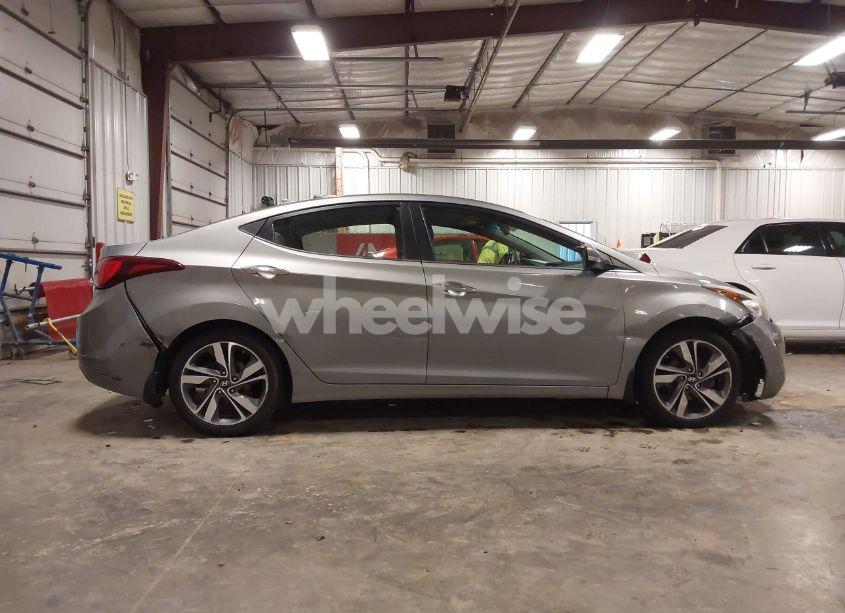 Photo 13 of 2014 Hyundai Elantra LIMITED (VIN KMHDH4AE5EU061769)