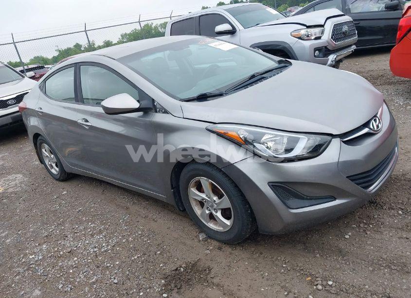 2015 Hyundai Elantra SE (VIN KMHDH4AE5FU390585) main photo